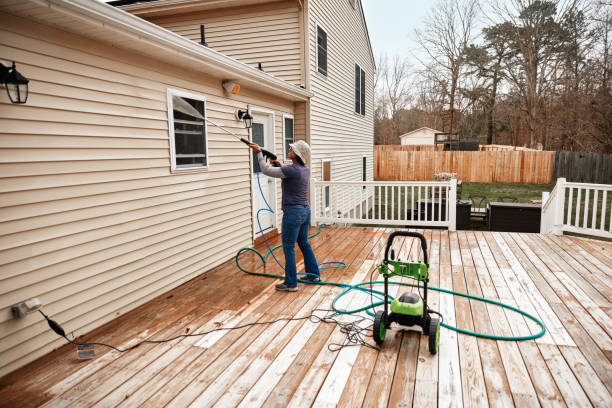 Best Deck Pressure Washing  in Hyattsville, MD